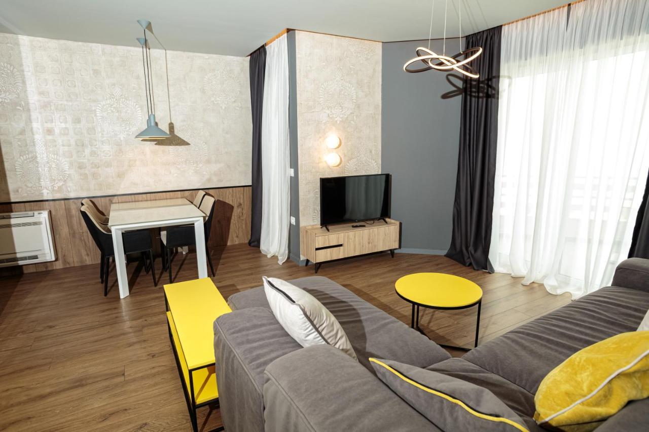 Visar Apartments Vlorë 外观 照片