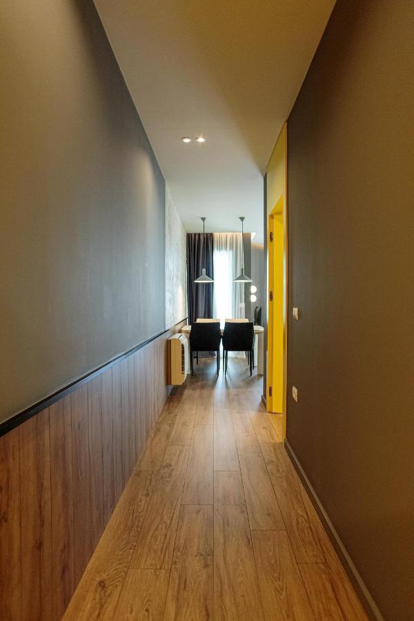 Visar Apartments Vlorë 外观 照片
